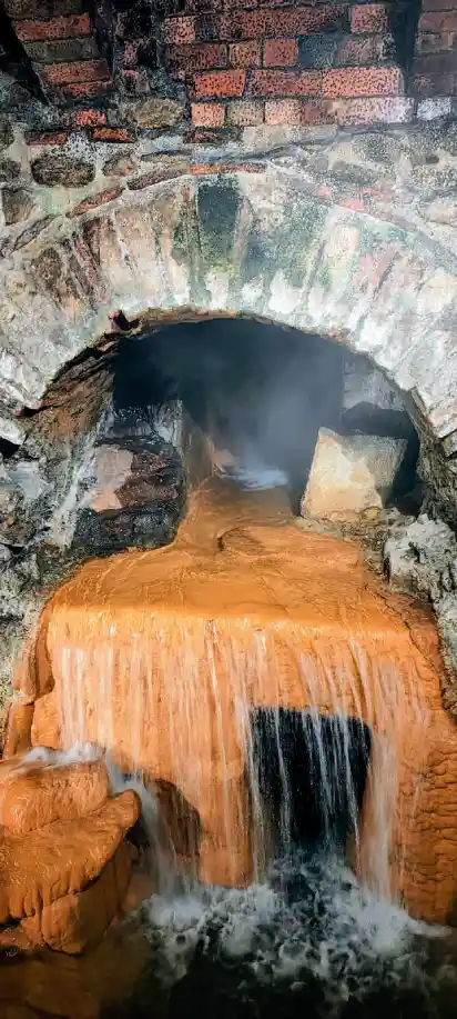 Manantial de agua caliente en Bath